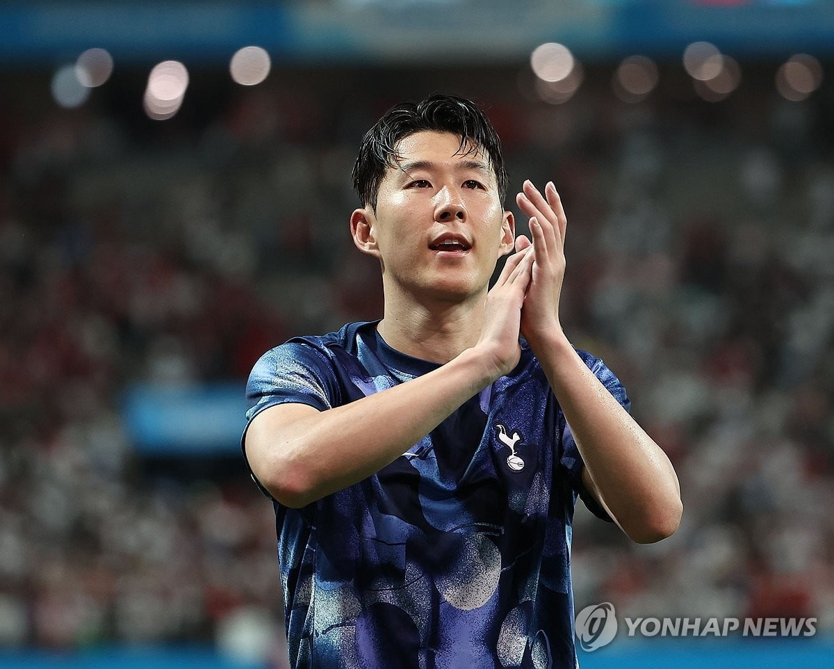 斯基拉：米兰和尤文都在关注帕尔马20岁前锋博尼