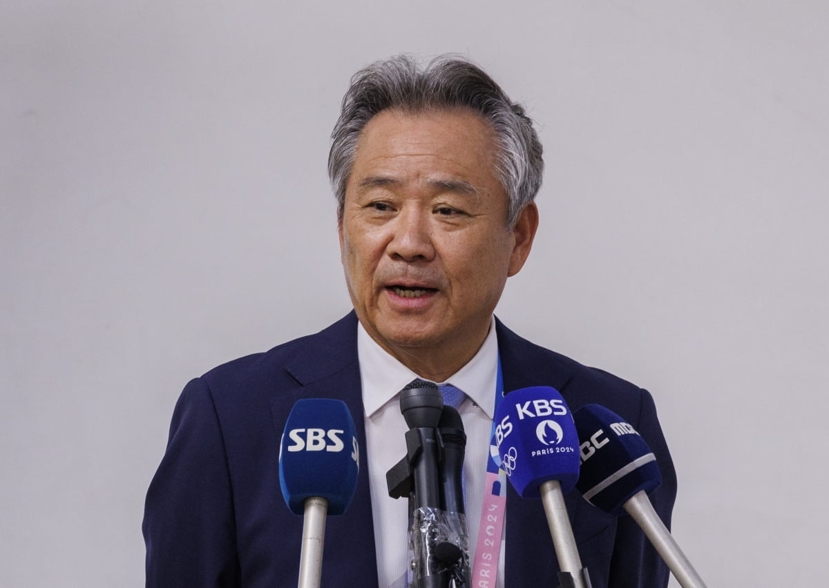 “小火车”托马斯首节7中7 三分5中5轰下19分
