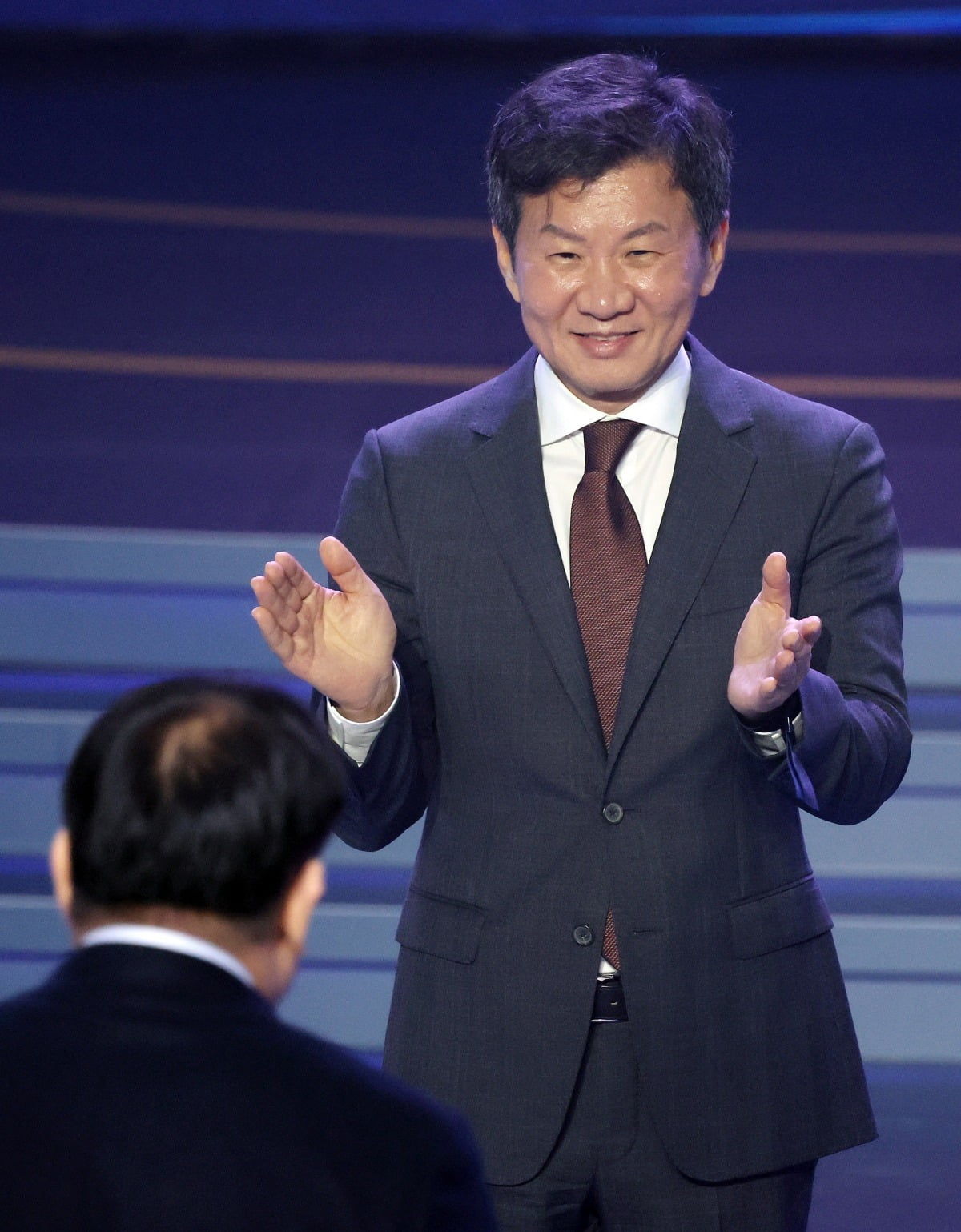帕丘卡中场谈踢皇马：我们希望创造历史，在世界上留下印记