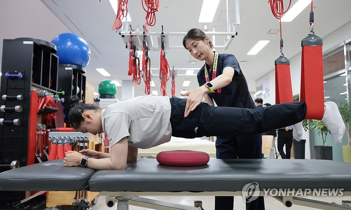 湖人后卫里夫斯缺战森林狼，浓眉、拉塞尔等可以出战