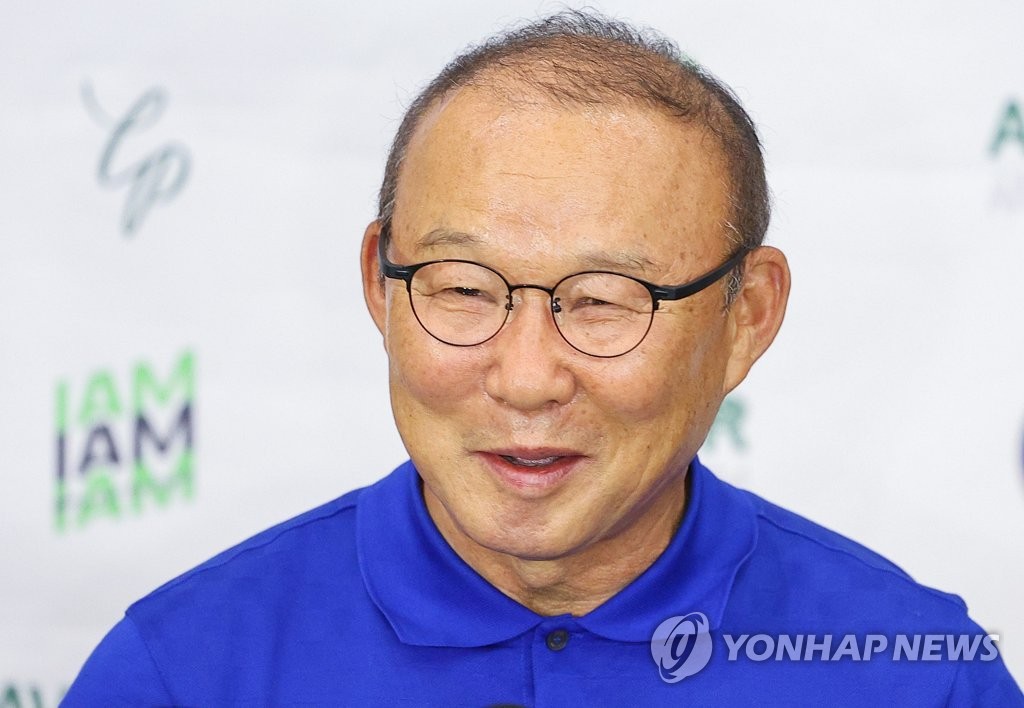 泰晤士：滕哈赫未被告知帅位有风险 国际比赛日后继续带队