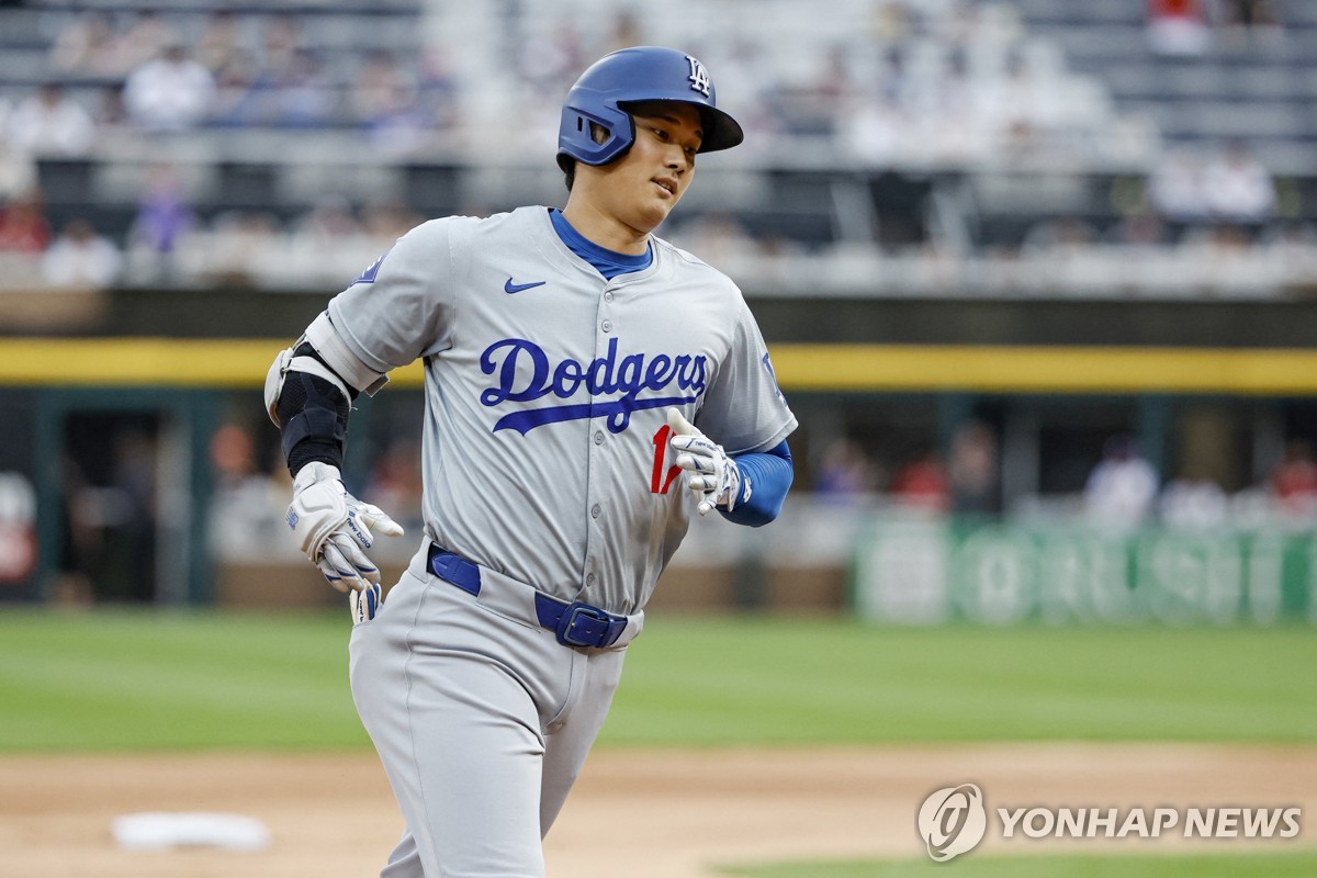 致敬拉亚：阿森纳15岁198cm门将上赛季至今已6次扑点