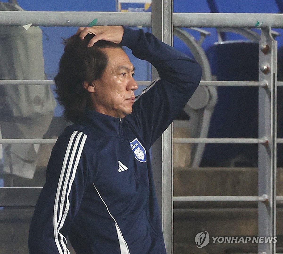 ❤️他乡遇故知！巴萨四人组夺冠后齐晒合影