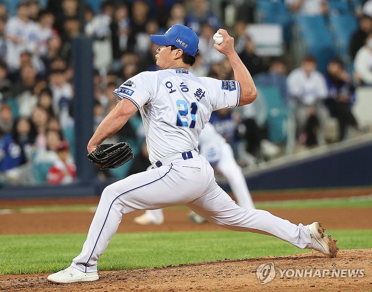 足球报：中超5队帅位待定，崔康熙乔迪争议大，海牛开启选帅