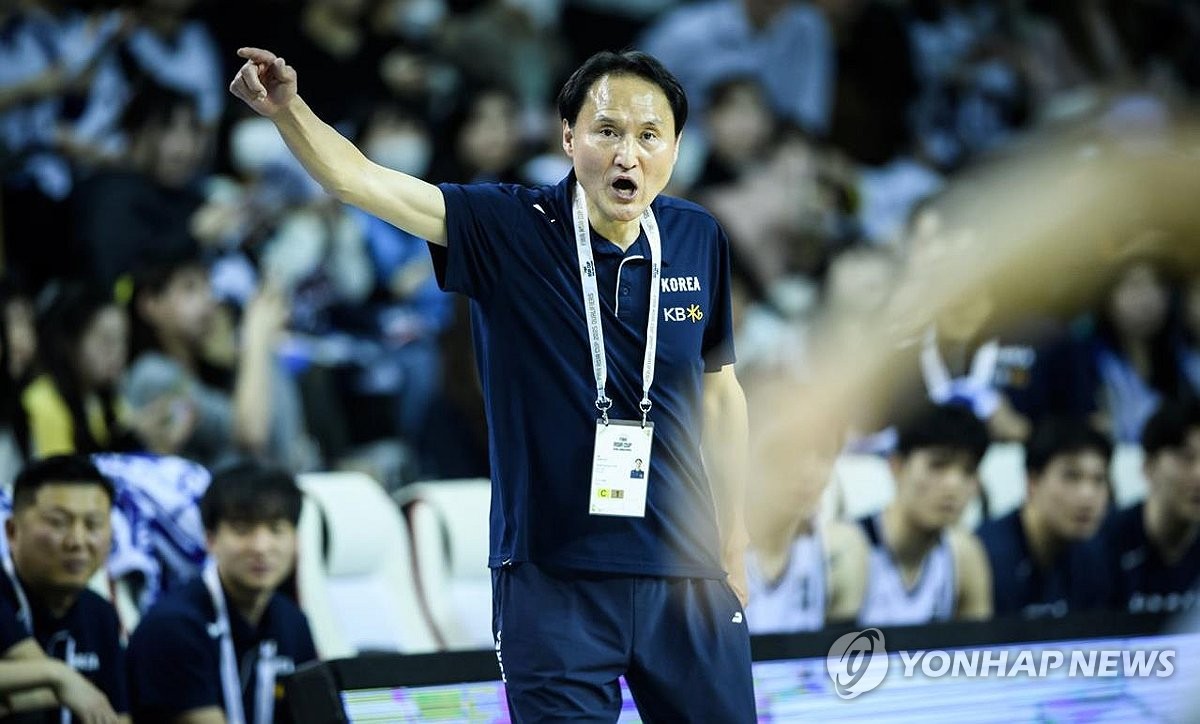 詹姆斯：谁也不能给布朗尼保证，机会靠他自己争取