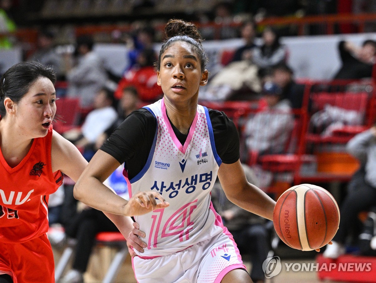 新疆106-104战胜江苏，来看赛后刘炜、艾孜买提与易立说了什么？